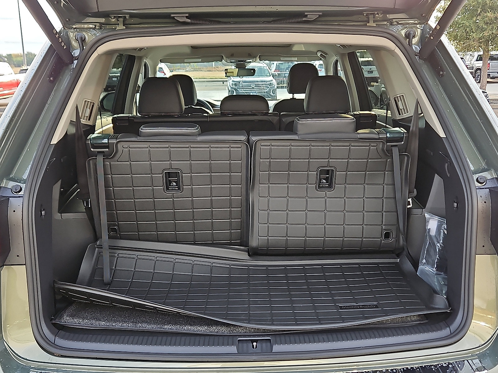 New 2026 Volkswagen Atlas SE image 7