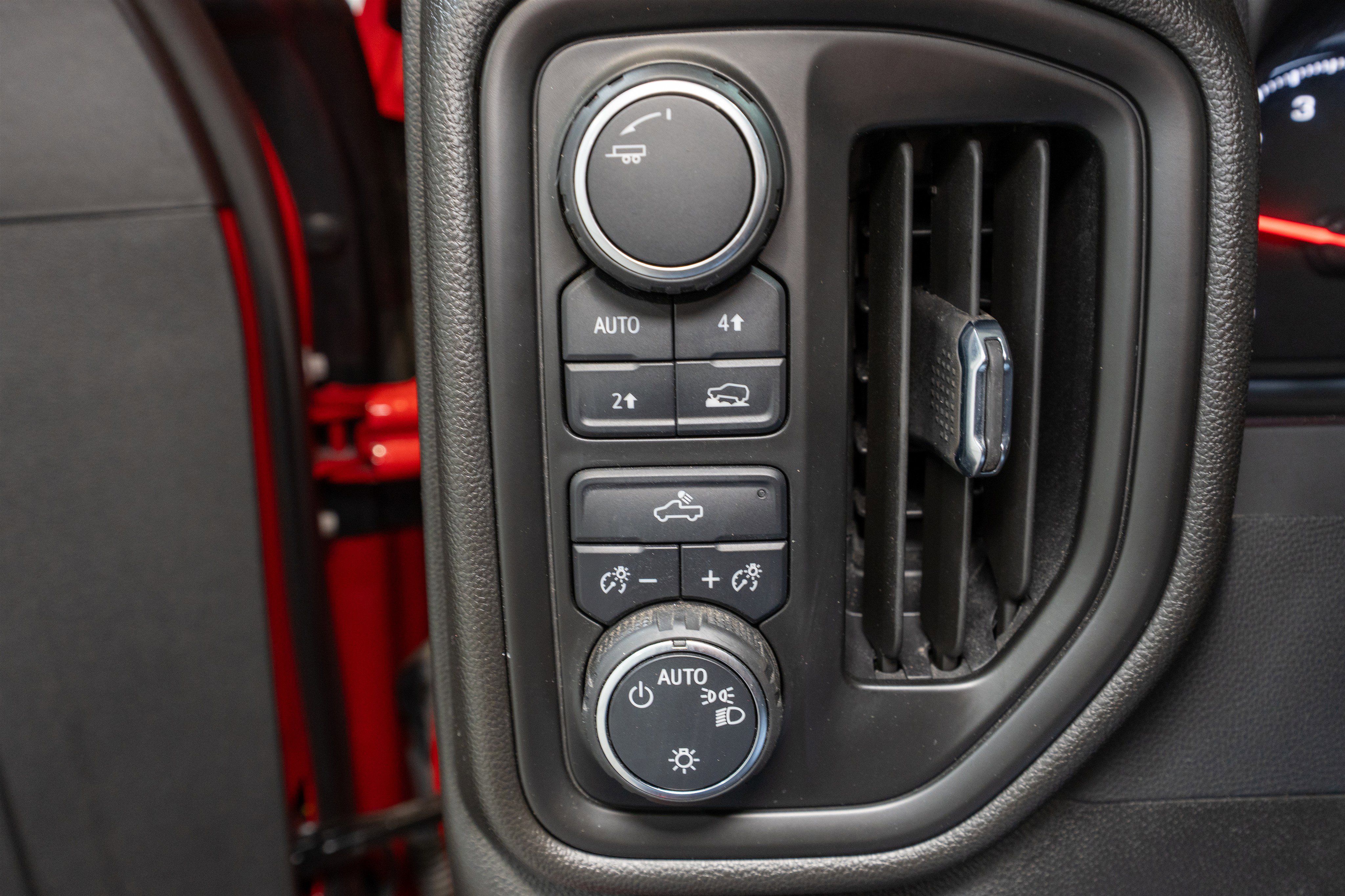 Used 2023 Chevrolet Silverado 1500 Custom w/ LPO, Dark Essentials Package image 28