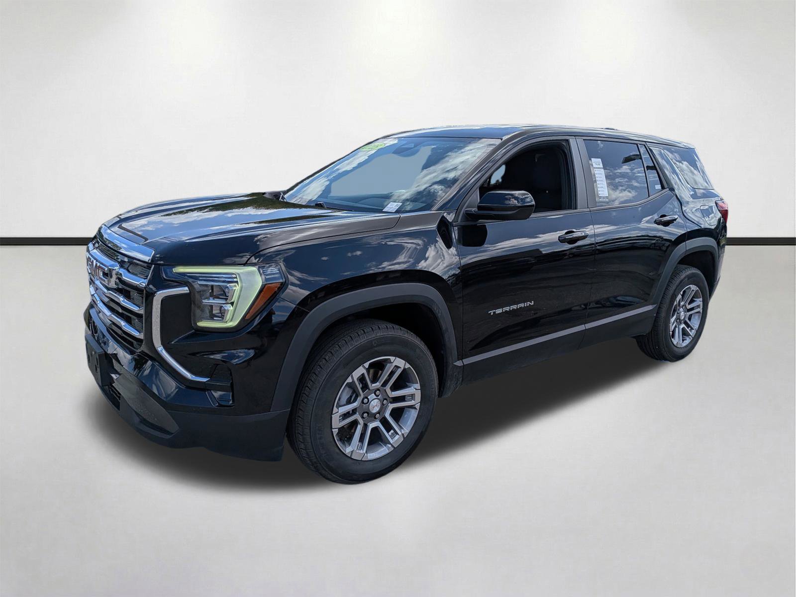 Used 2025 GMC Terrain Elevation FWD image 8