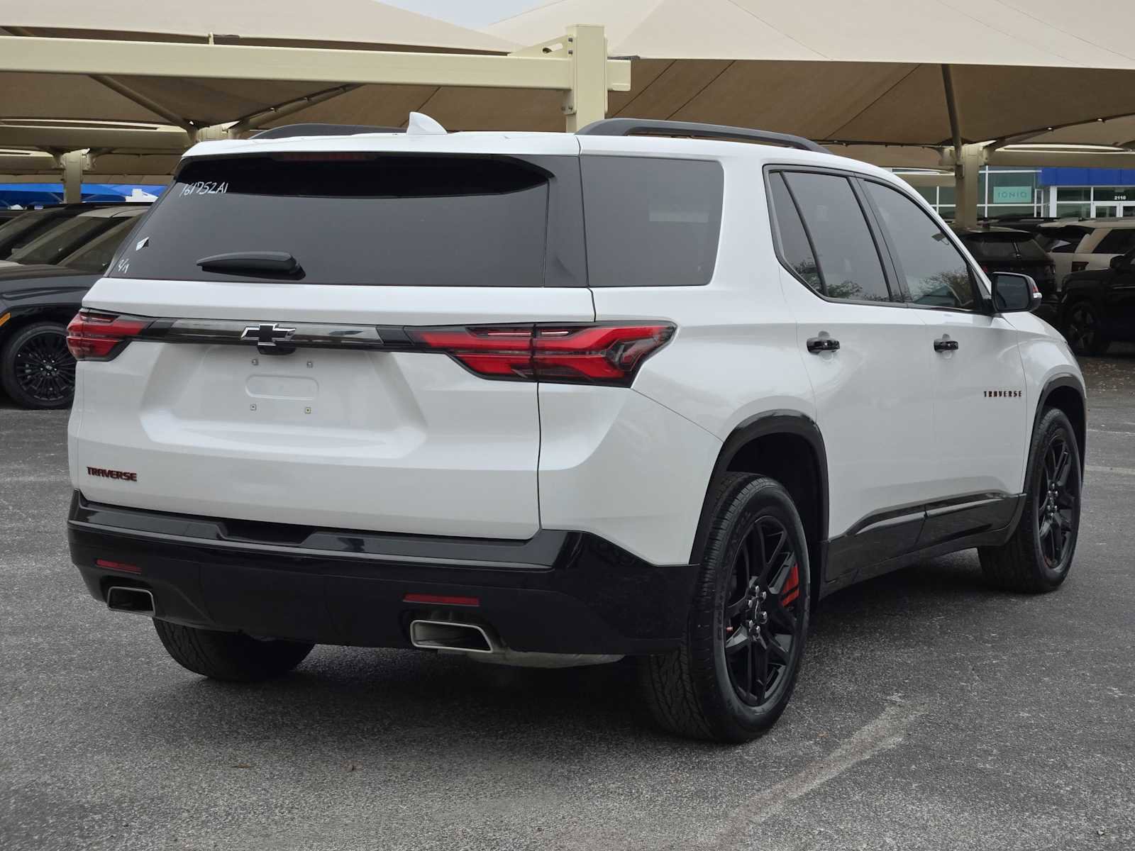 Certified 2023 Chevrolet Traverse Premier w/ Redline Edition image 7