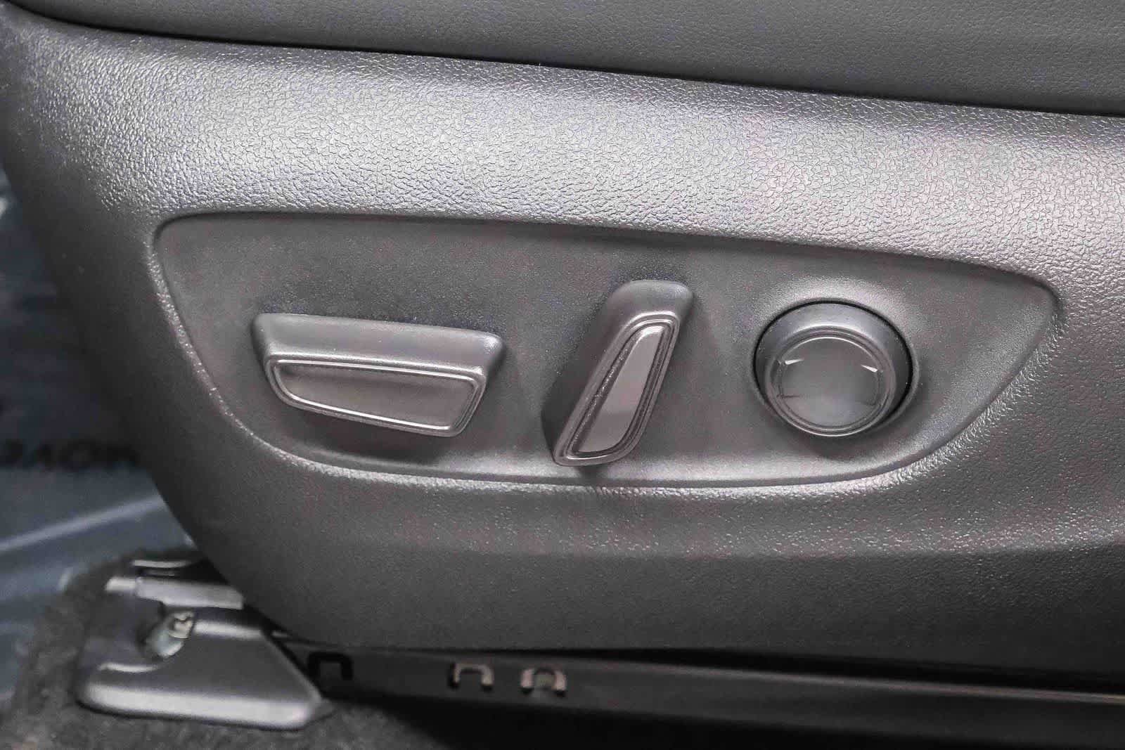 Used 2024 Toyota Grand Highlander FWD image 29