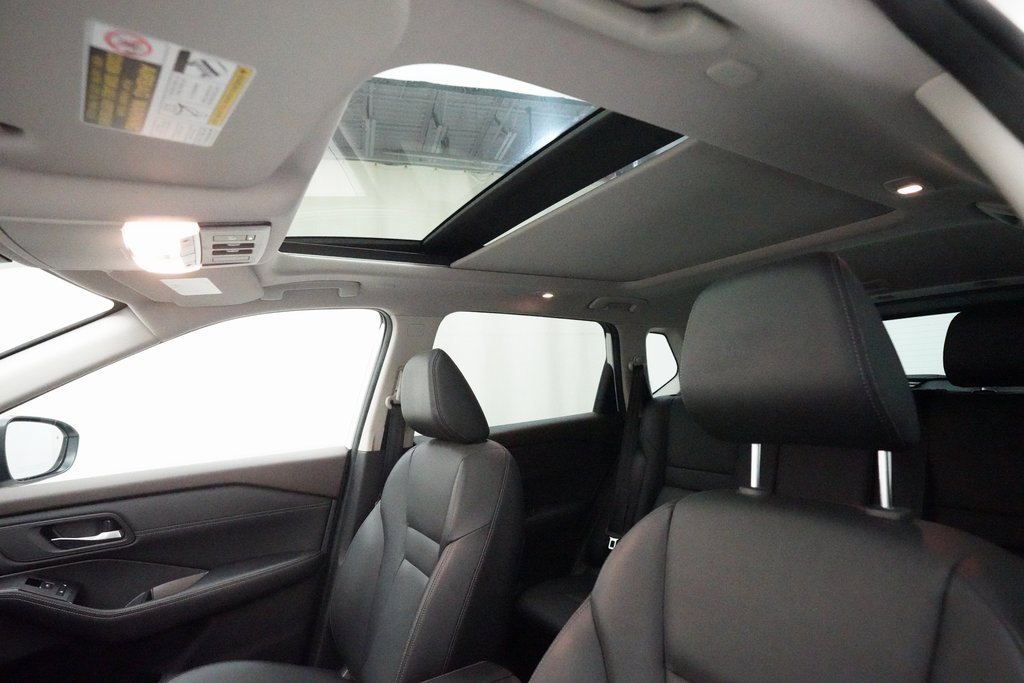 Used 2023 Nissan Rogue SL image 32