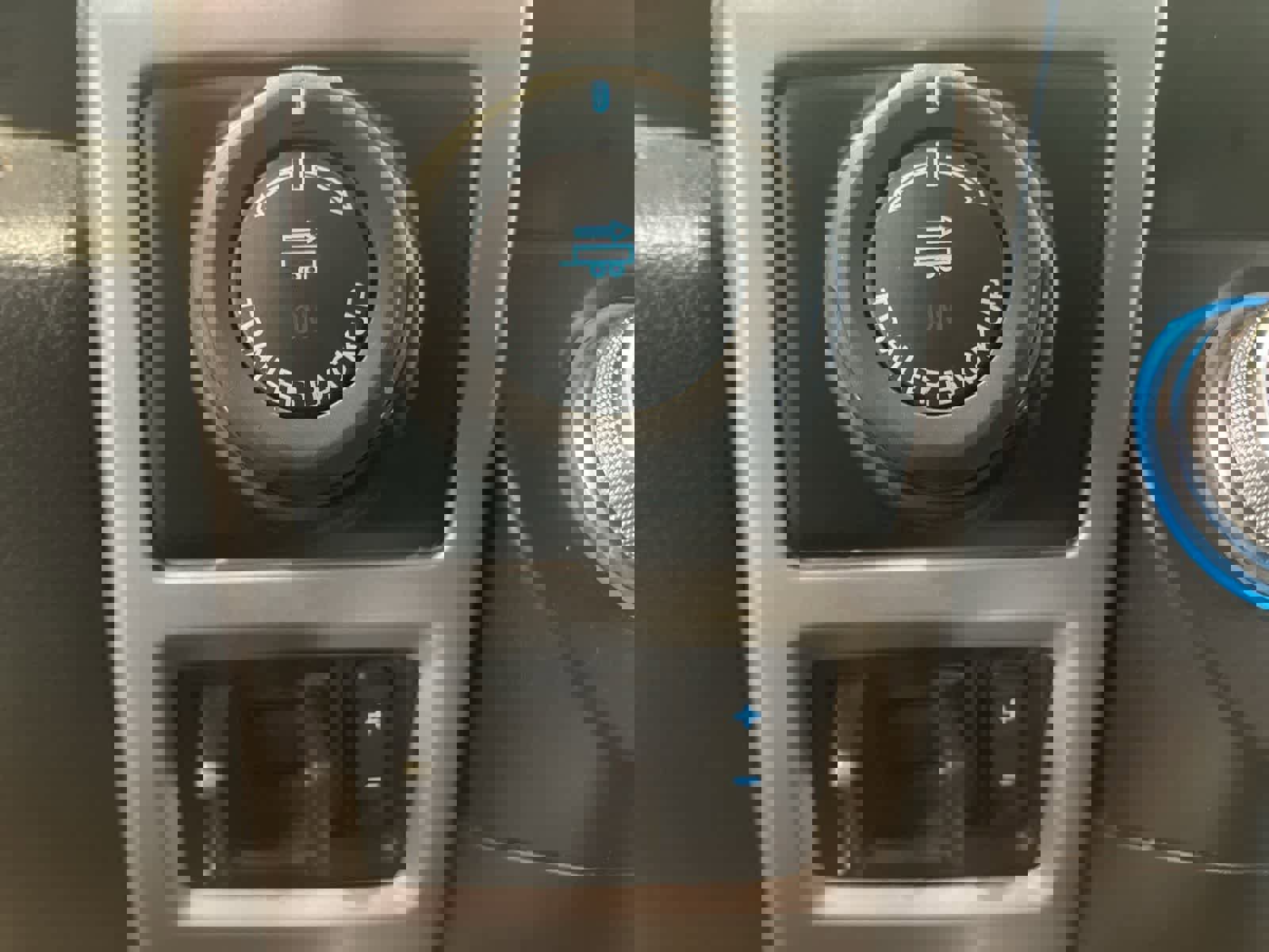 Used 2020 Ford F150 Lariat w/ Equipment Group 502A Luxury image 22