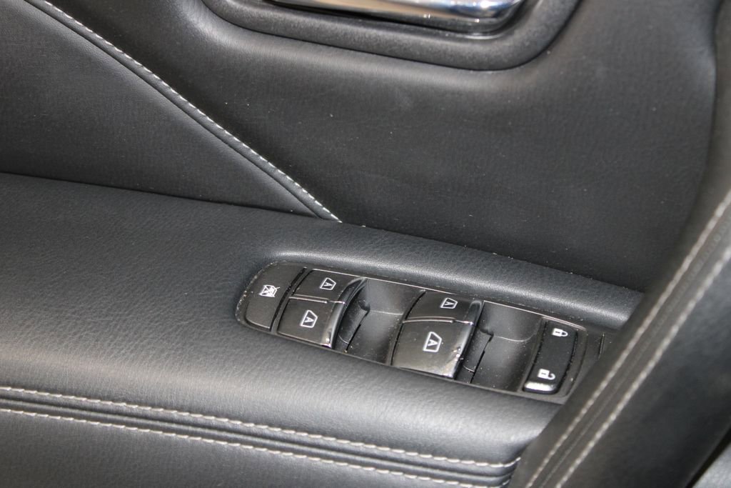 Used 2018 INFINITI QX80 4WD w/ Driver Assistance Package image 44