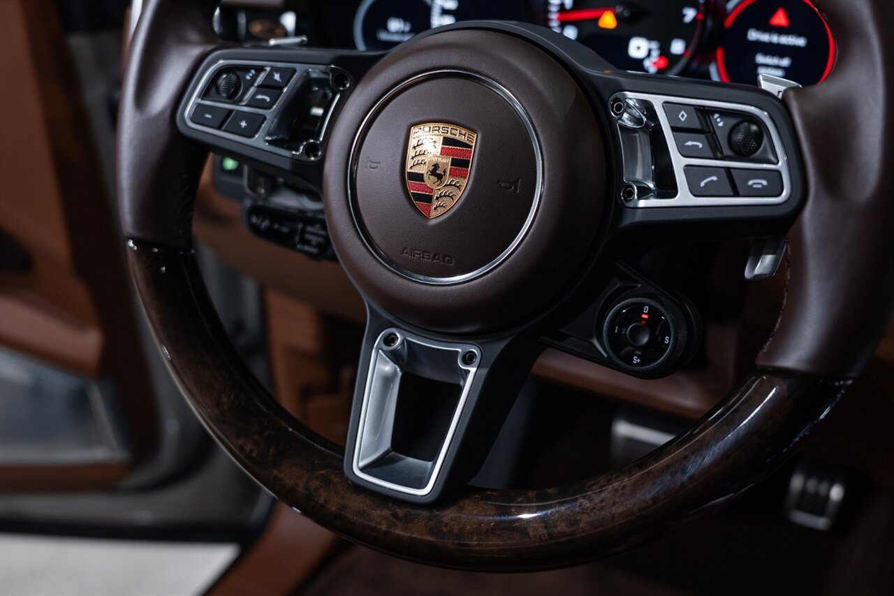Used 2021 Porsche Cayenne Turbo AWD/4WD image 54