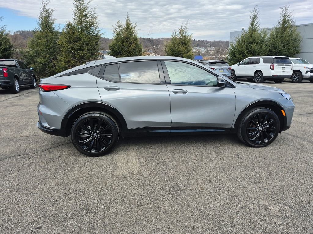 Used 2024 Buick Envista Sport Touring w/ Convenience I Package image 16