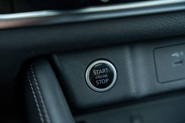 Used 2022 Nissan Rogue Platinum w/ Head-Up Display Package image 33