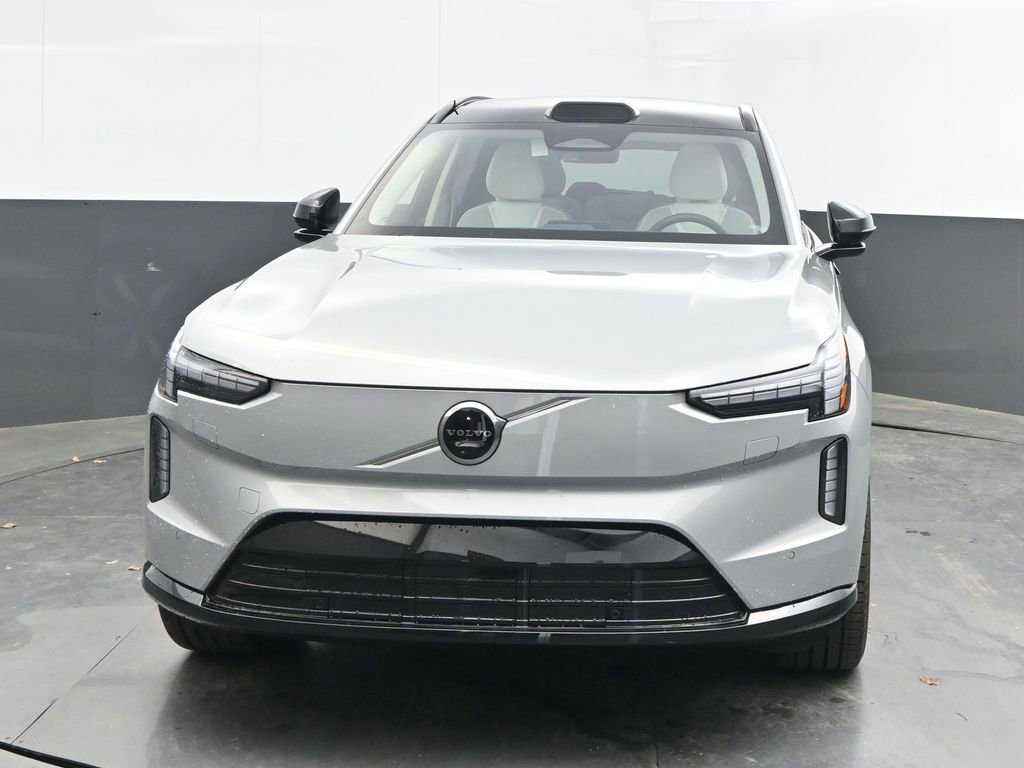 Used 2025 Volvo EX90 Ultra image 10