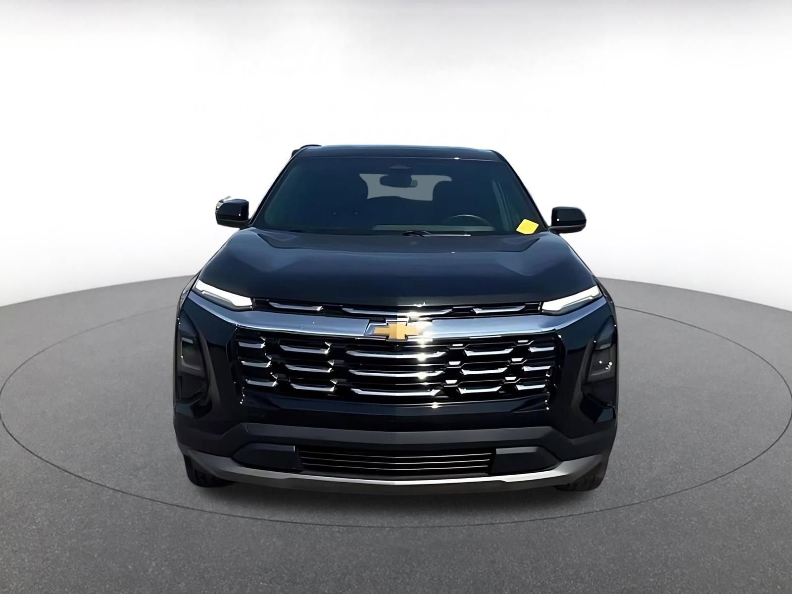 Used 2025 Chevrolet Equinox LT image 4