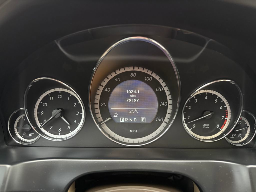 Used 2011 Mercedes-Benz E 550 Coupe image 13