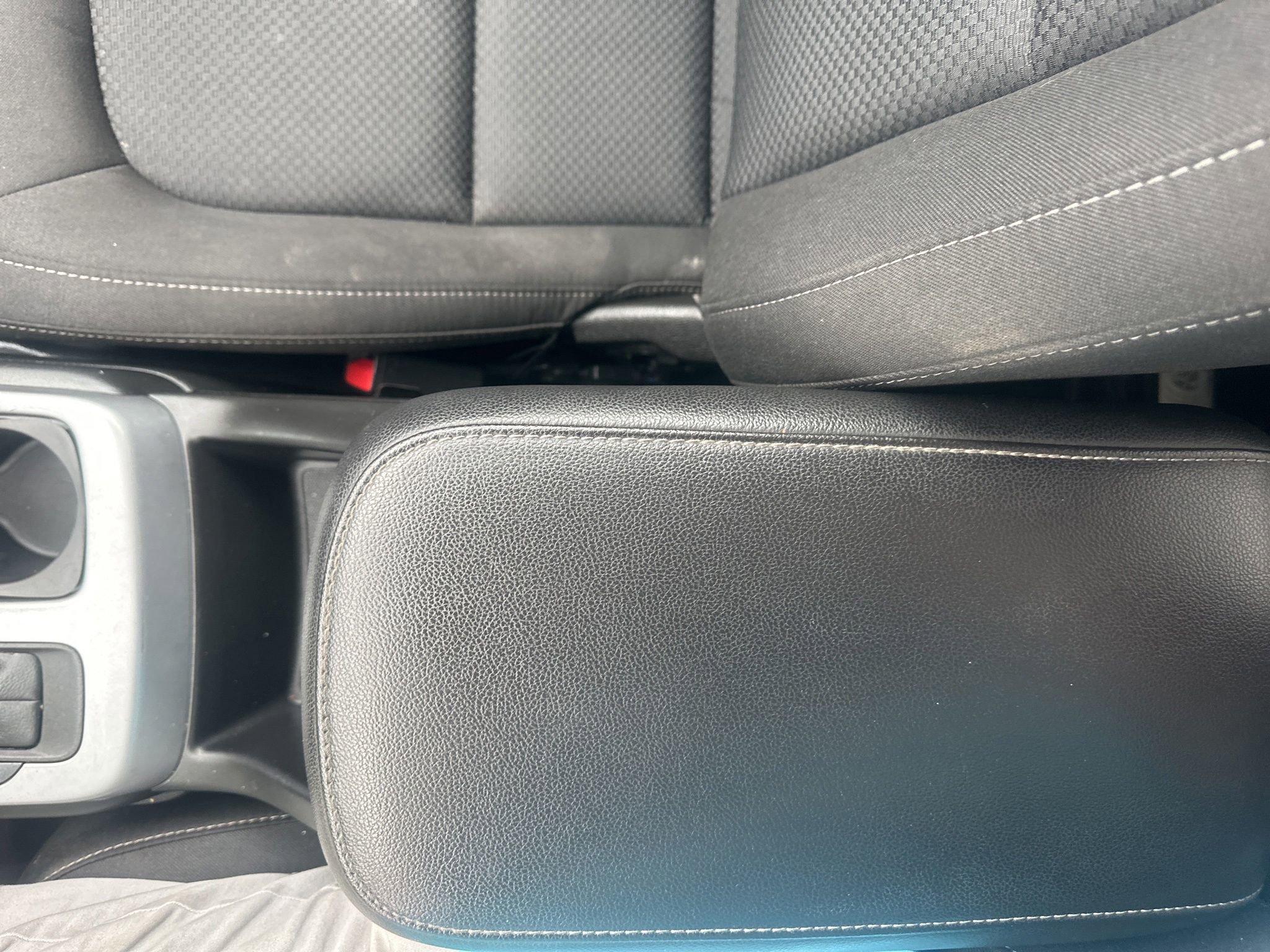 Used 2022 Chevrolet Colorado LT w/ Fleet Safety Package RWD image 22