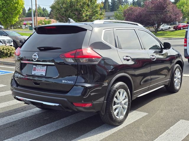 Used 2018 Nissan Rogue SV AWD/4WD image 7