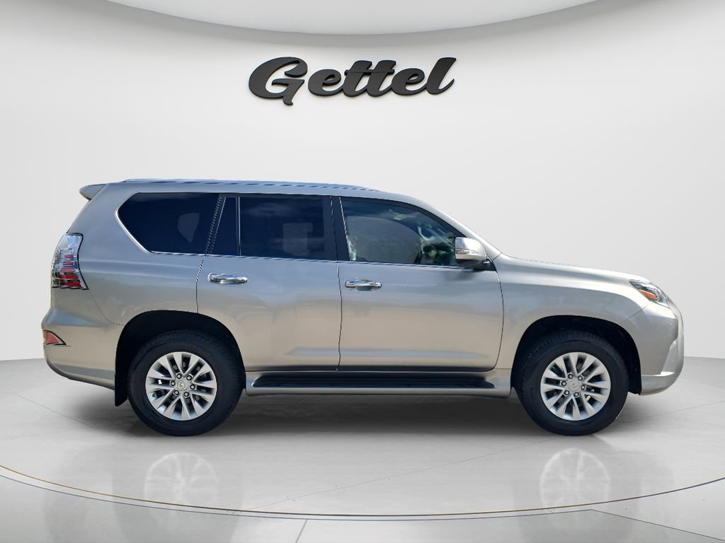 Used 2021 Lexus GX 460 Premium w/ Premium Package AWD/4WD image 4