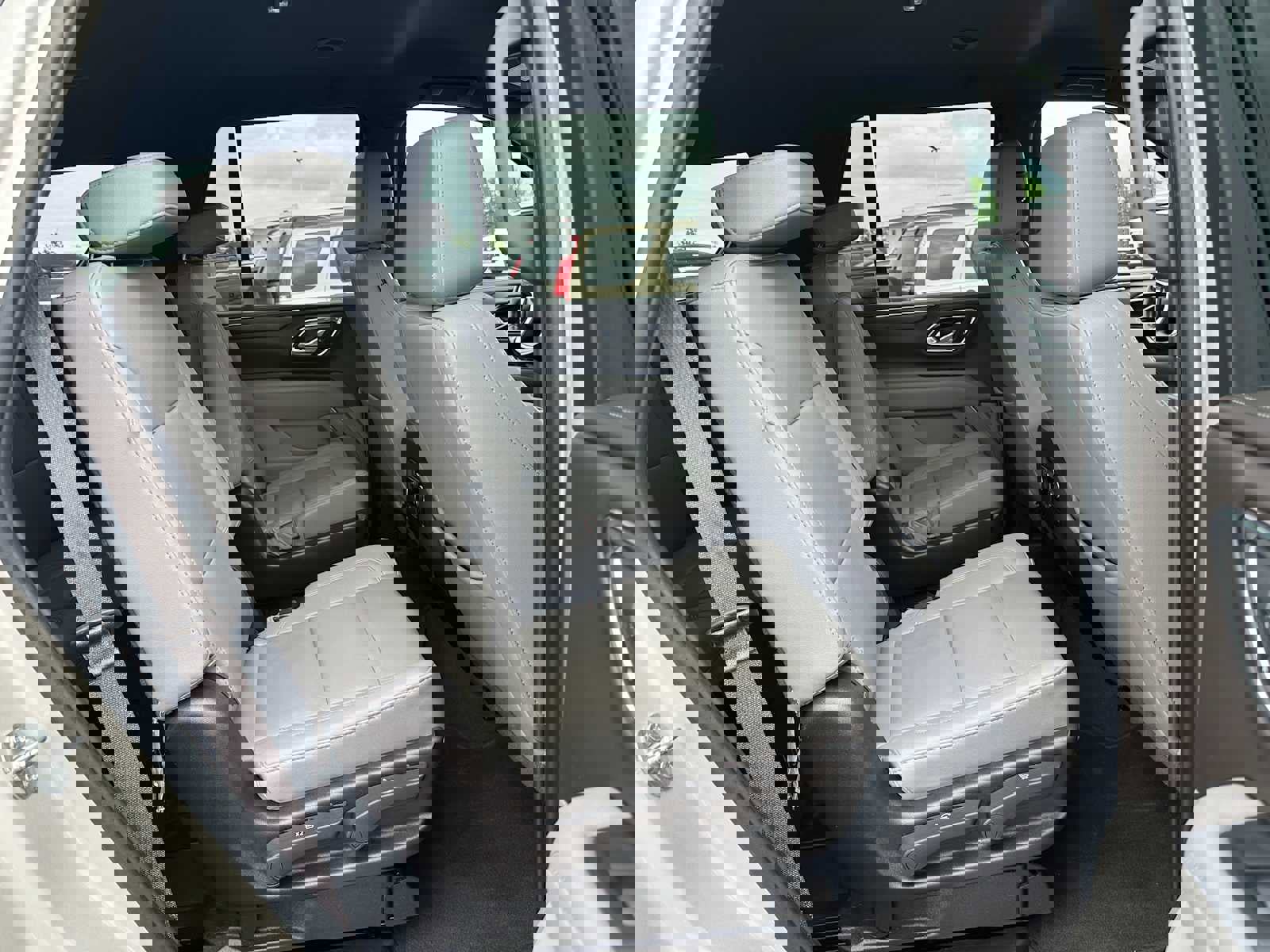 Used 2023 Chevrolet Tahoe LT image 12