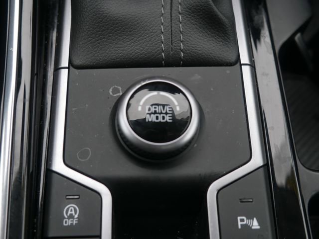 Used 2025 Kia Sorento SX FWD image 32