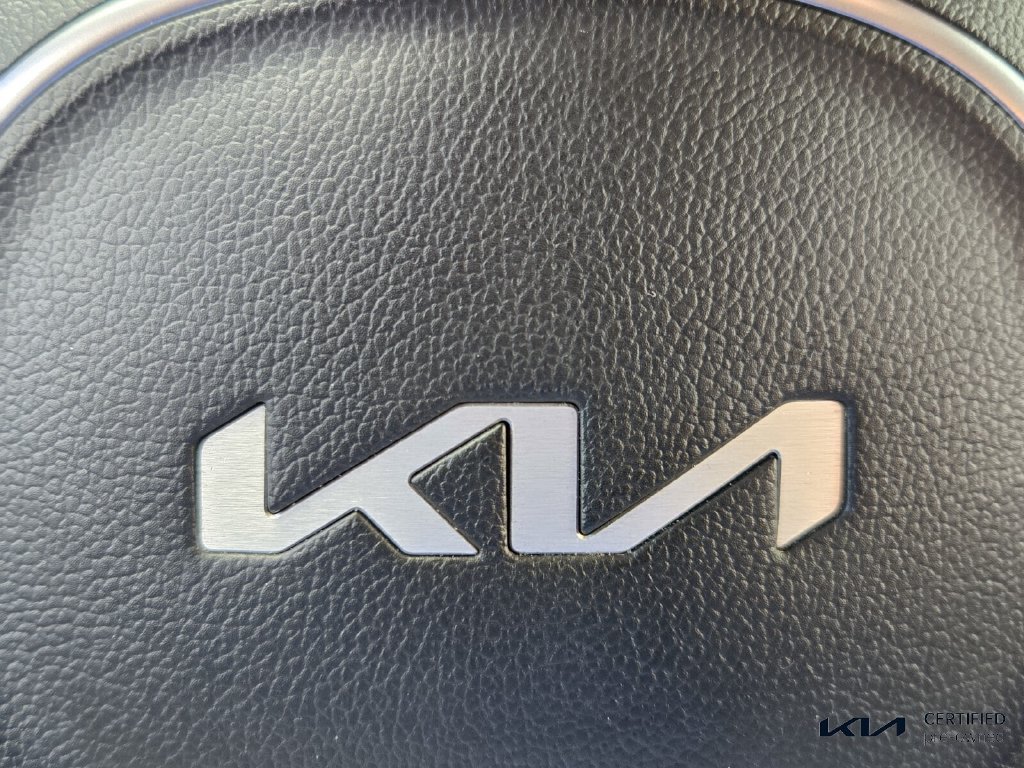 Certified 2023 Kia Sorento LX FWD image 27