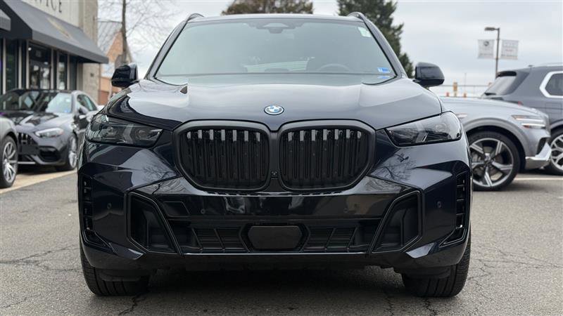 Used 2025 BMW X5 xDrive50e w/ M Sport Package image 8