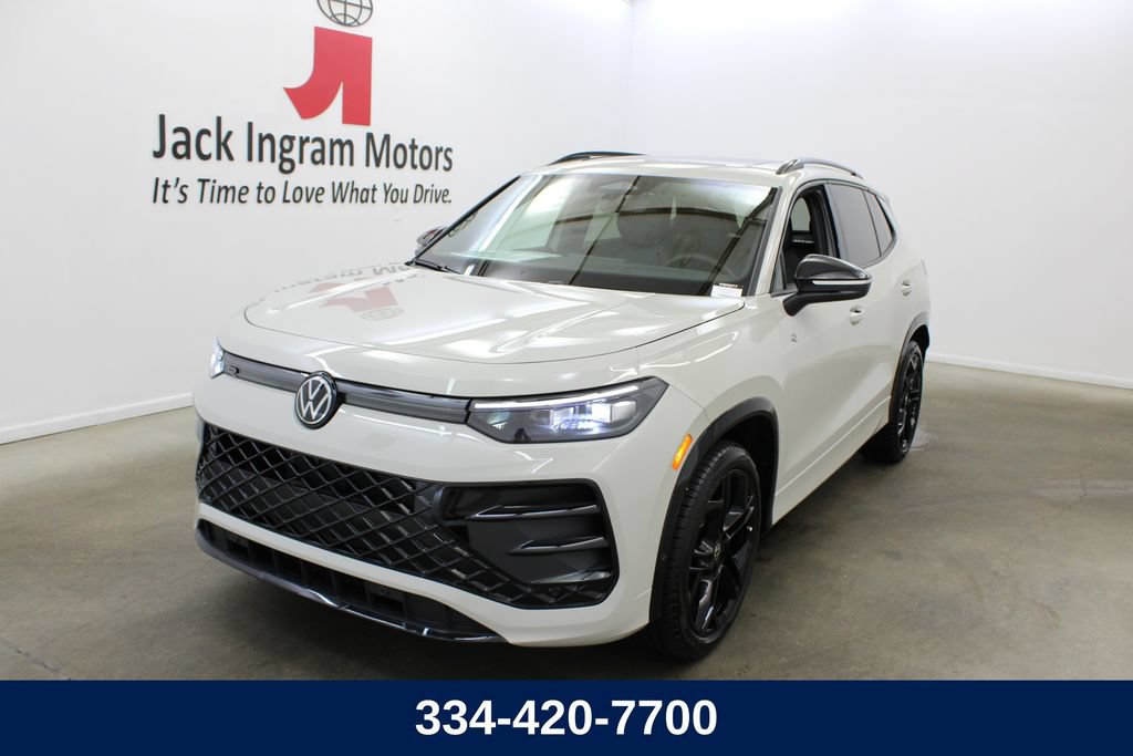 New 2026 Volkswagen Tiguan SE R-Line