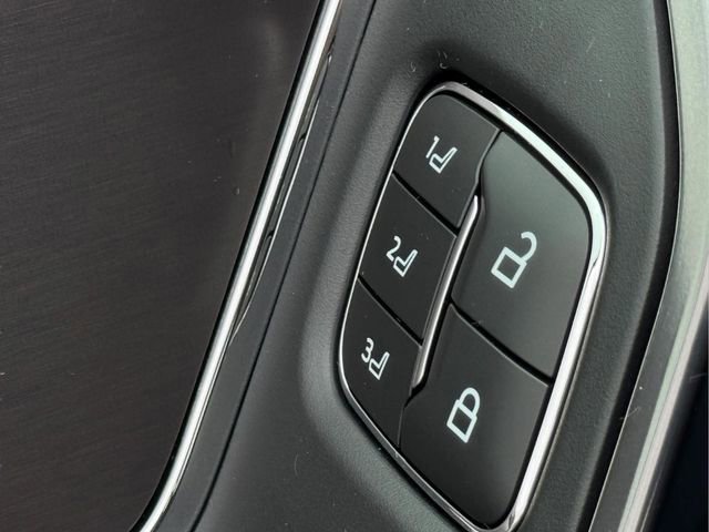 New 2026 Ford F350 Platinum image 15