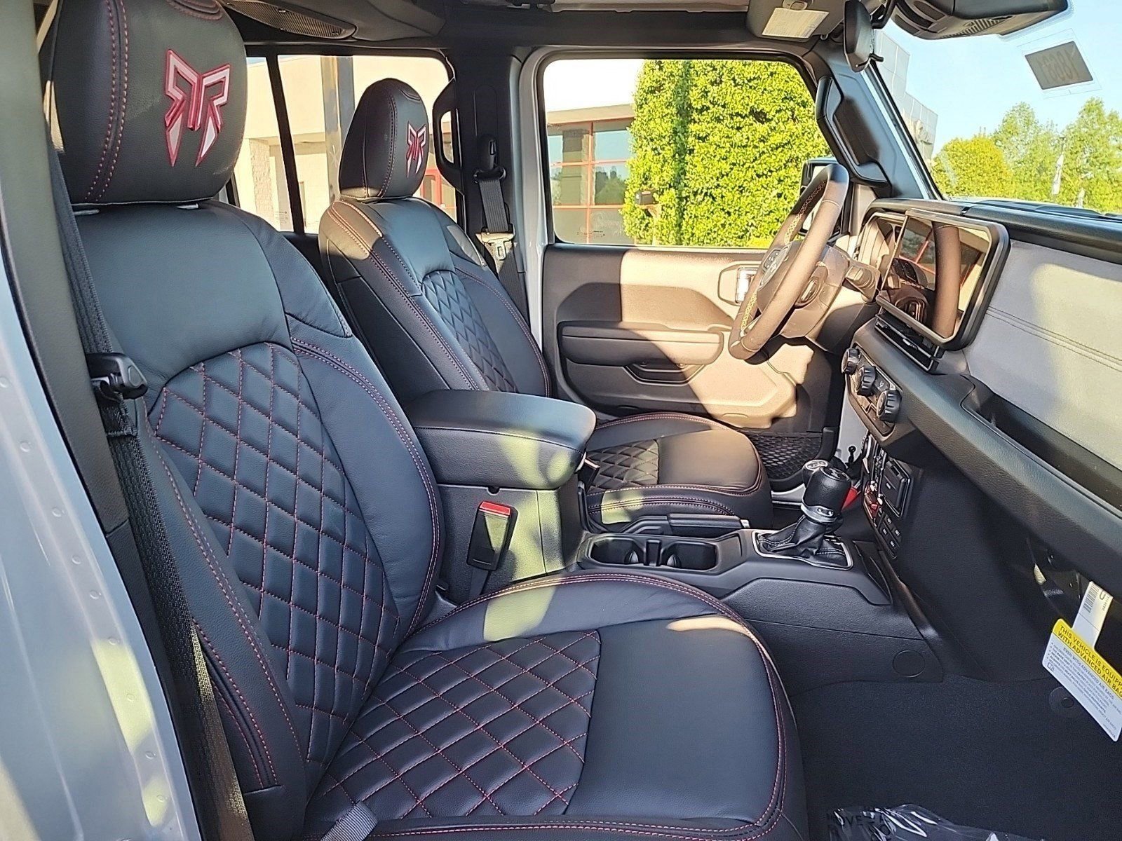 Used 2024 Jeep Wrangler Unlimited Sport image 7