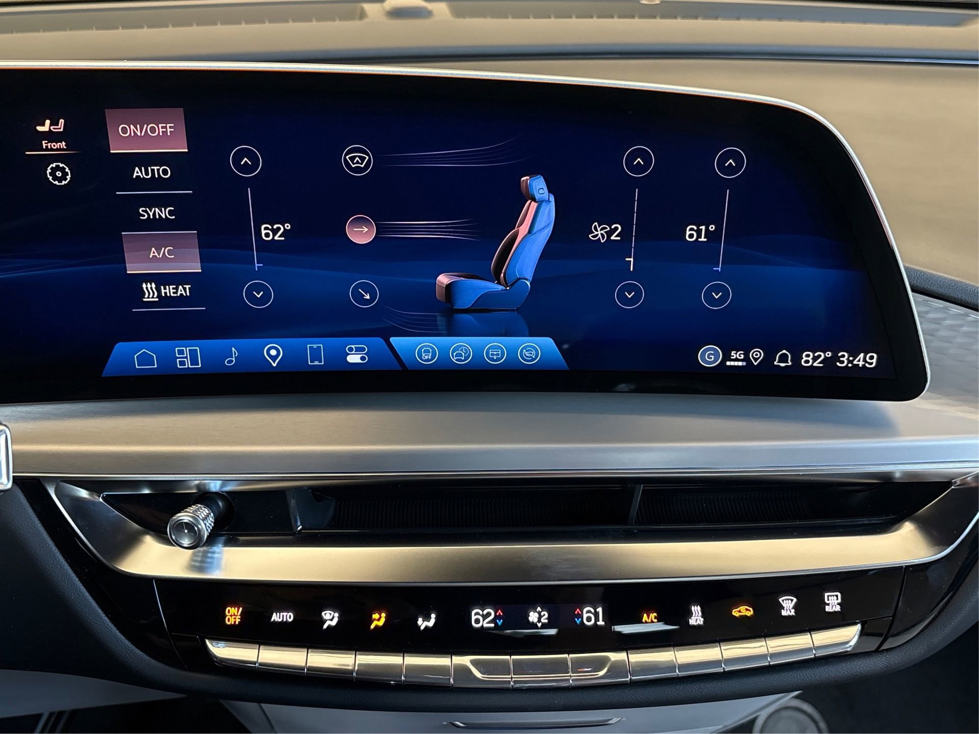 New 2026 Cadillac Lyriq Luxury image 26