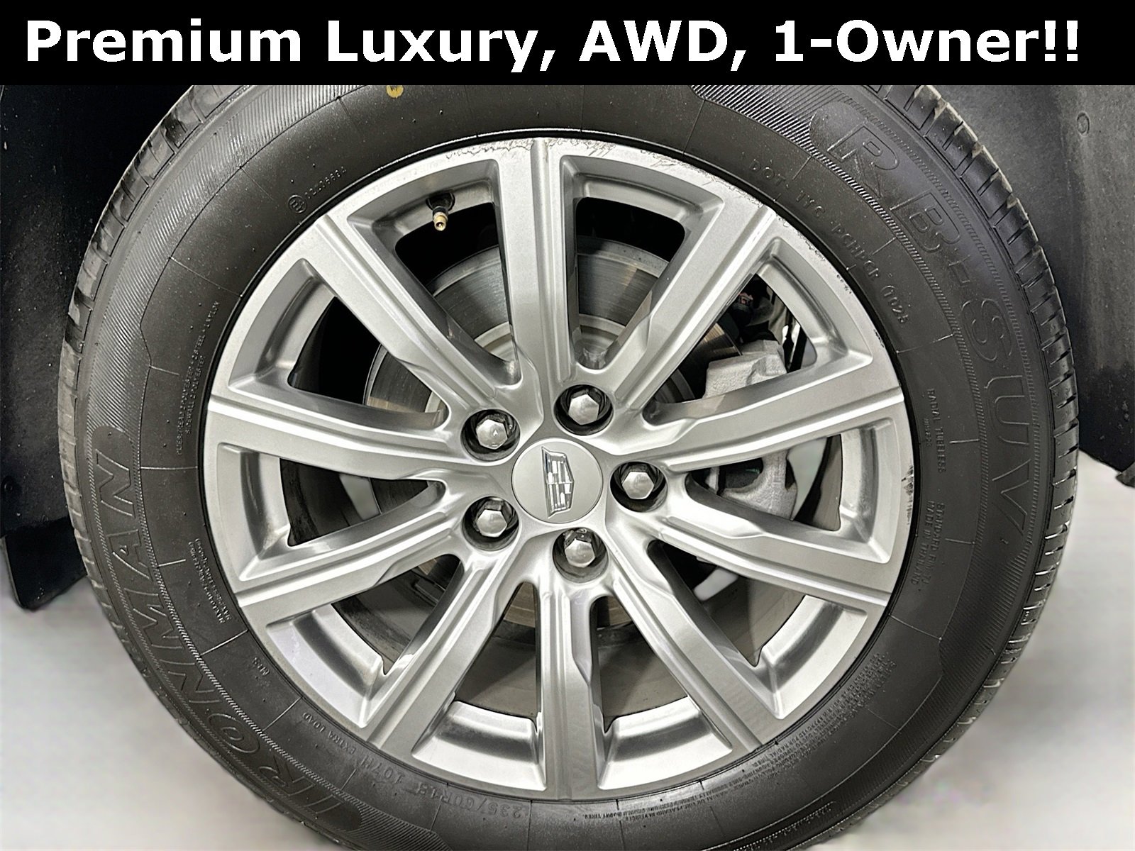 Used 2023 Cadillac XT4 Premium Luxury image 31