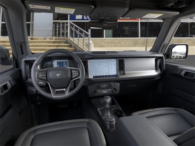 New 2025 Ford Bronco Outer Banks image 9