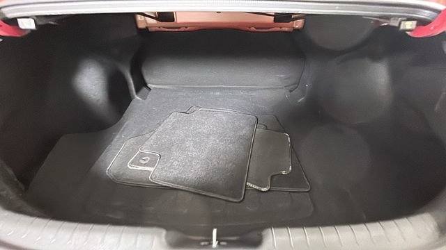 Certified 2024 Hyundai Elantra SEL FWD image 28