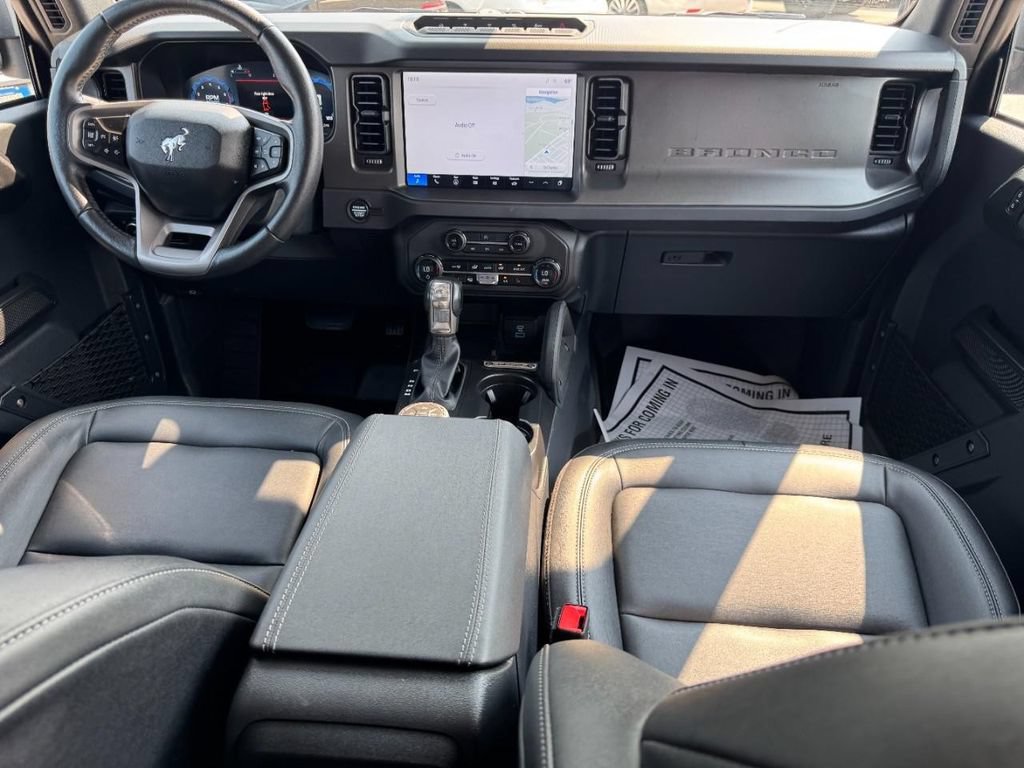 Used 2025 Ford Bronco Badlands AWD/4WD image 11