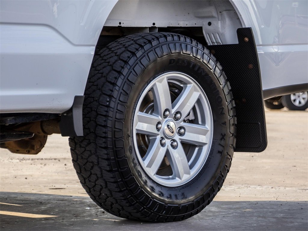 Used 2022 Ford F150 XLT w/ Trailer Tow Package image 6