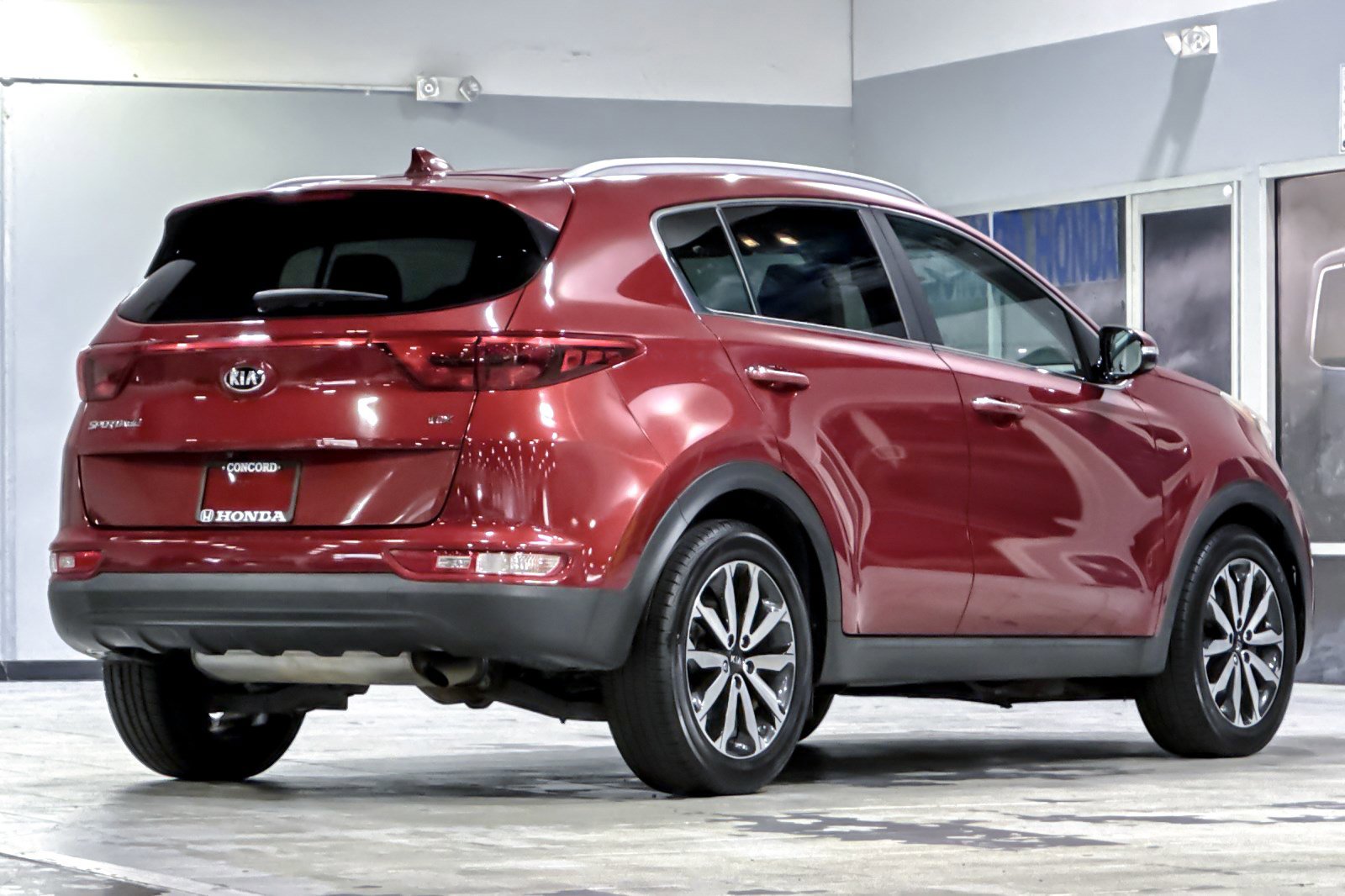Used 2018 Kia Sportage EX FWD image 9