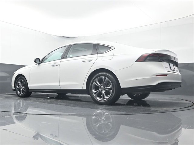 Used 2023 Honda Accord EX image 21