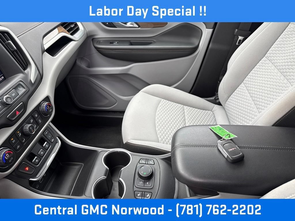 Certified 2020 GMC Terrain SLE w/ Driver Convenience Package AWD/4WD image 19