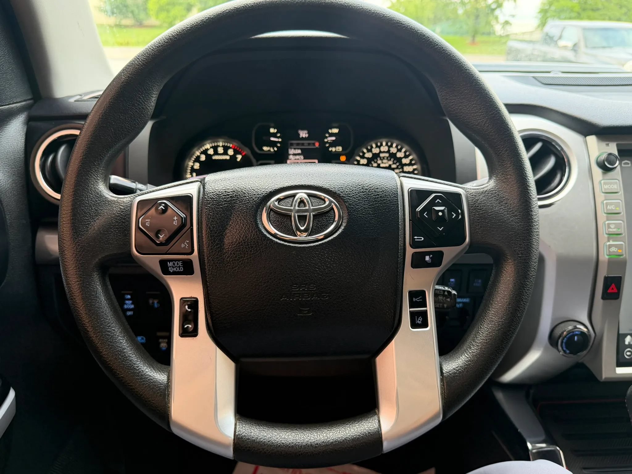 Used 2019 Toyota Tundra TRD Pro AWD/4WD image 26