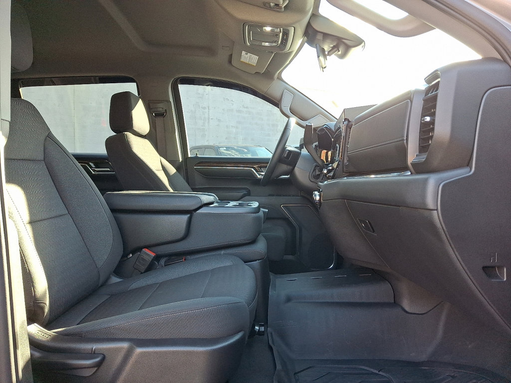 Used 2024 GMC Sierra 1500 Elevation image 13