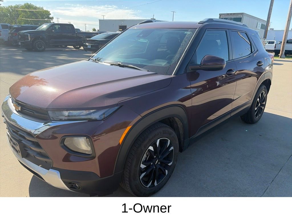 Certified 2022 Chevrolet TrailBlazer LT w/ Convenience Package FWD image 3