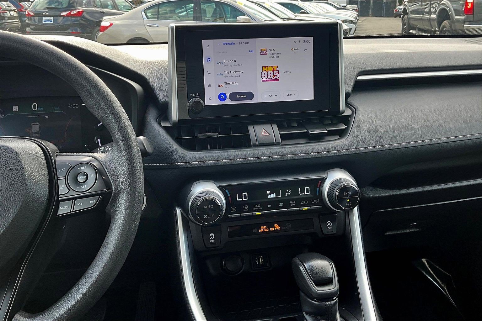 Used 2024 Toyota RAV4 XLE image 6