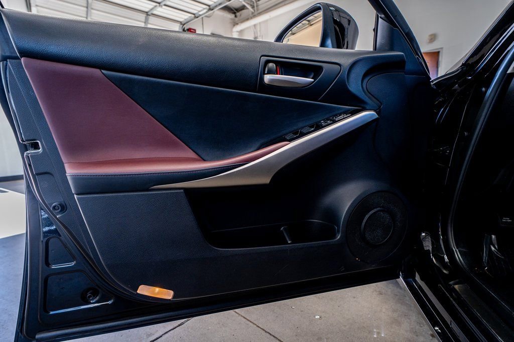 Used 2017 Lexus IS 200t w/ Navigation System Package image 28