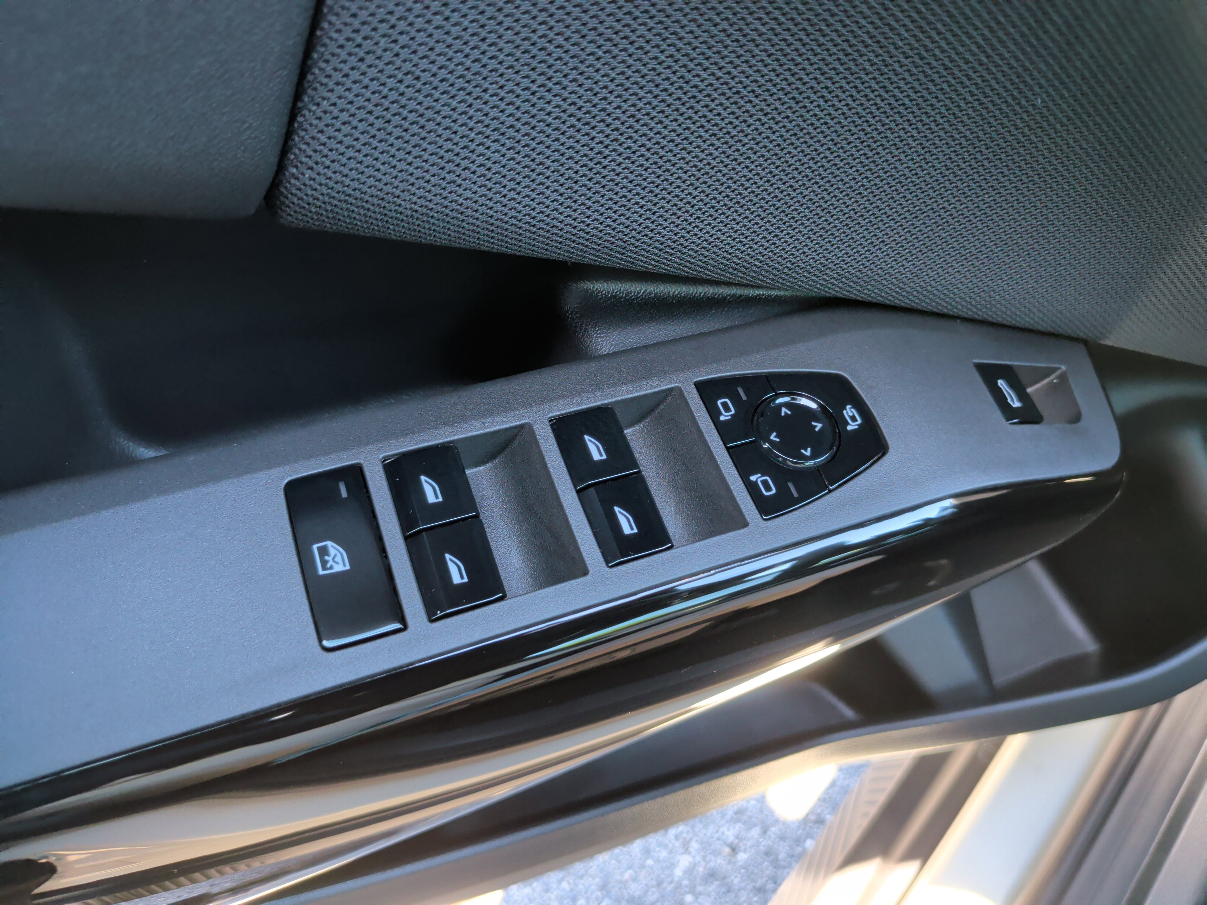 New 2026 BMW X3 xDrive30 w/ Convenience Package image 30