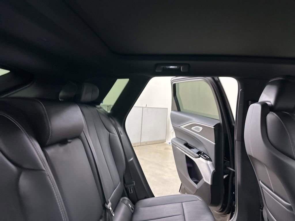 Certified 2025 Cadillac Lyriq Sport image 22