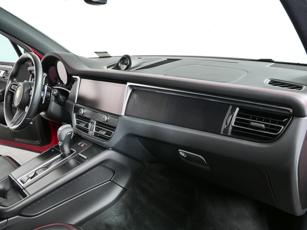 Used 2022 Porsche Macan GTS AWD/4WD image 25