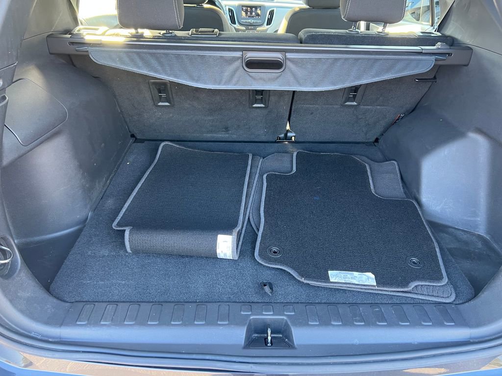Used 2022 Chevrolet Equinox LS AWD/4WD image 15