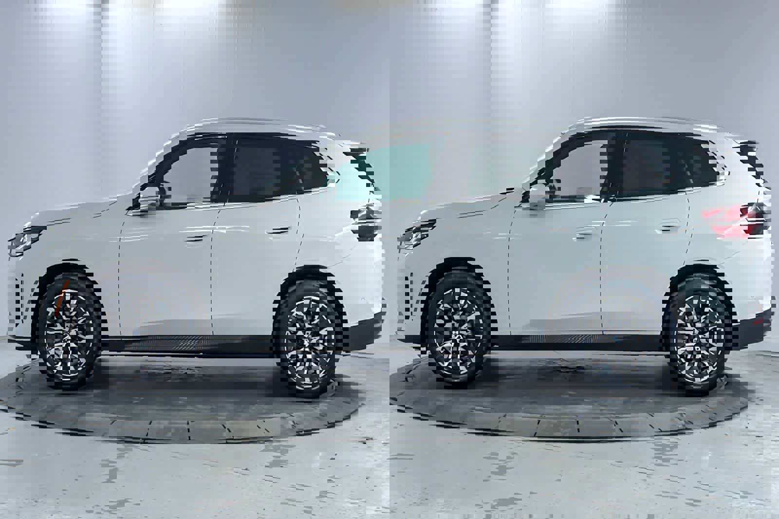 New 2026 BMW X3 xDrive30 w/ Convenience Package image 5