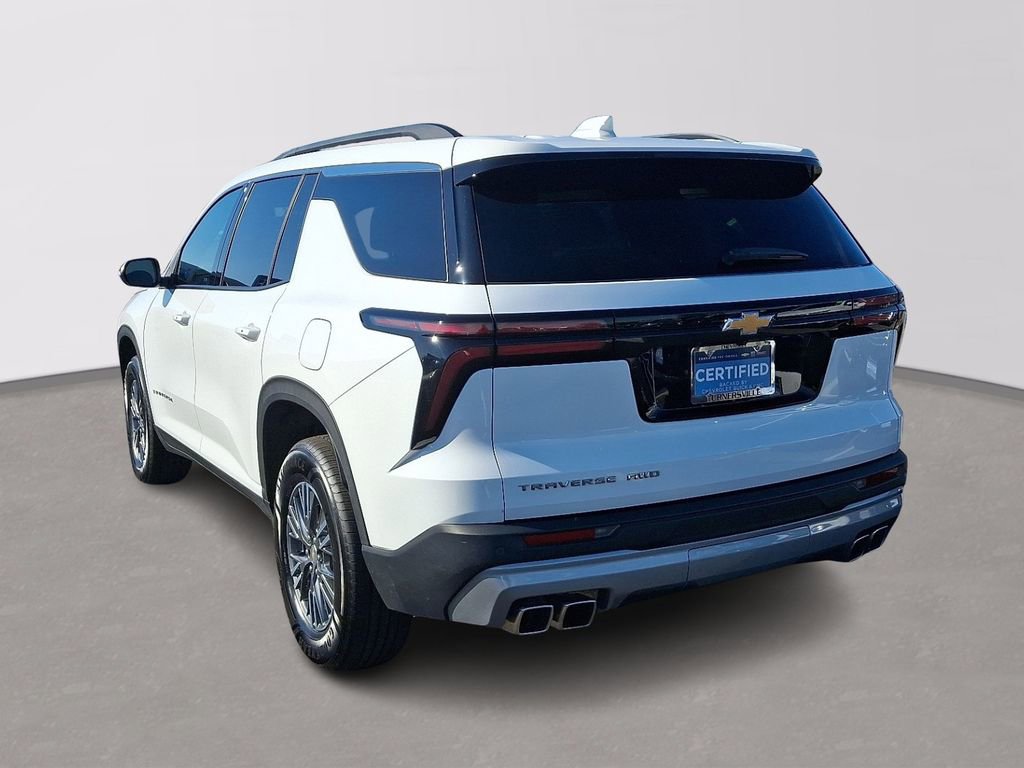 Certified 2025 Chevrolet Traverse LT image 4