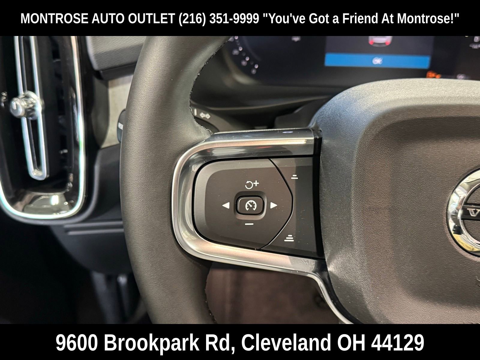 New 2026 Volvo XC40 B5 Core w/ Protection Package Premier image 17