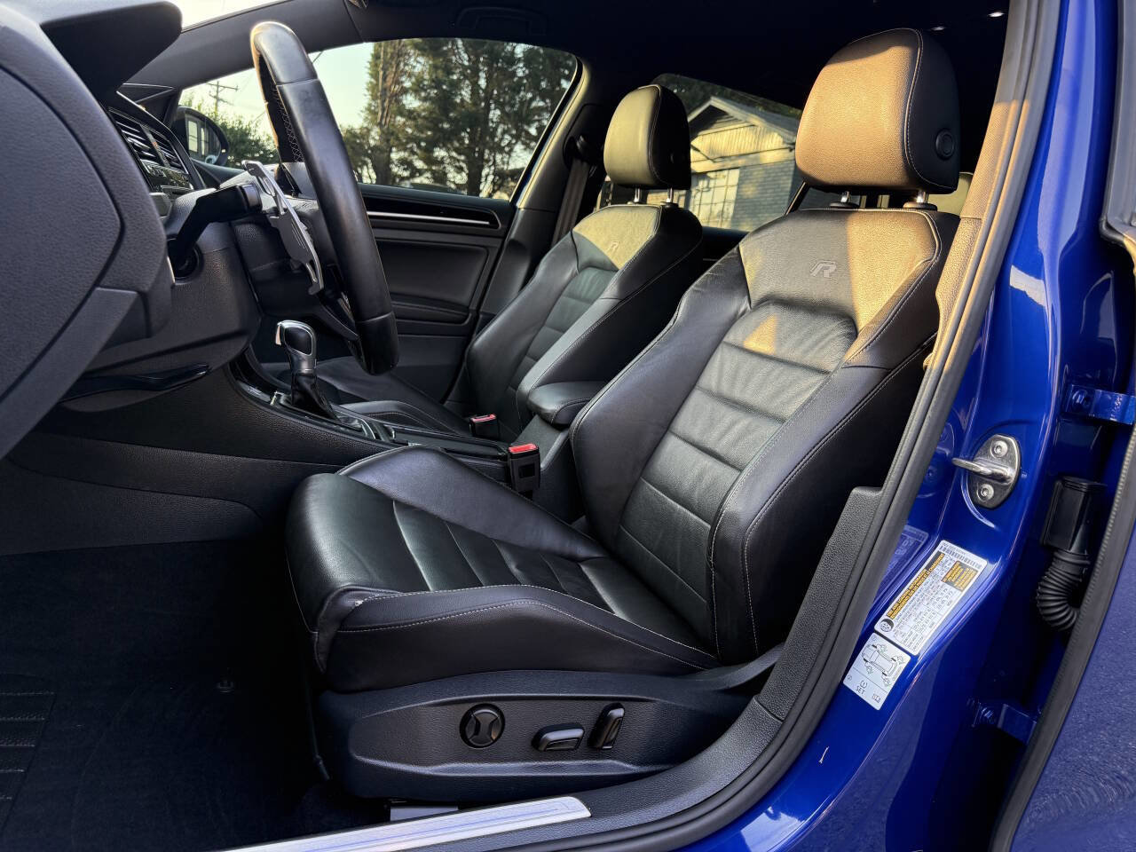 Used 2016 Volkswagen Golf R 4-Door AWD/4WD image 13