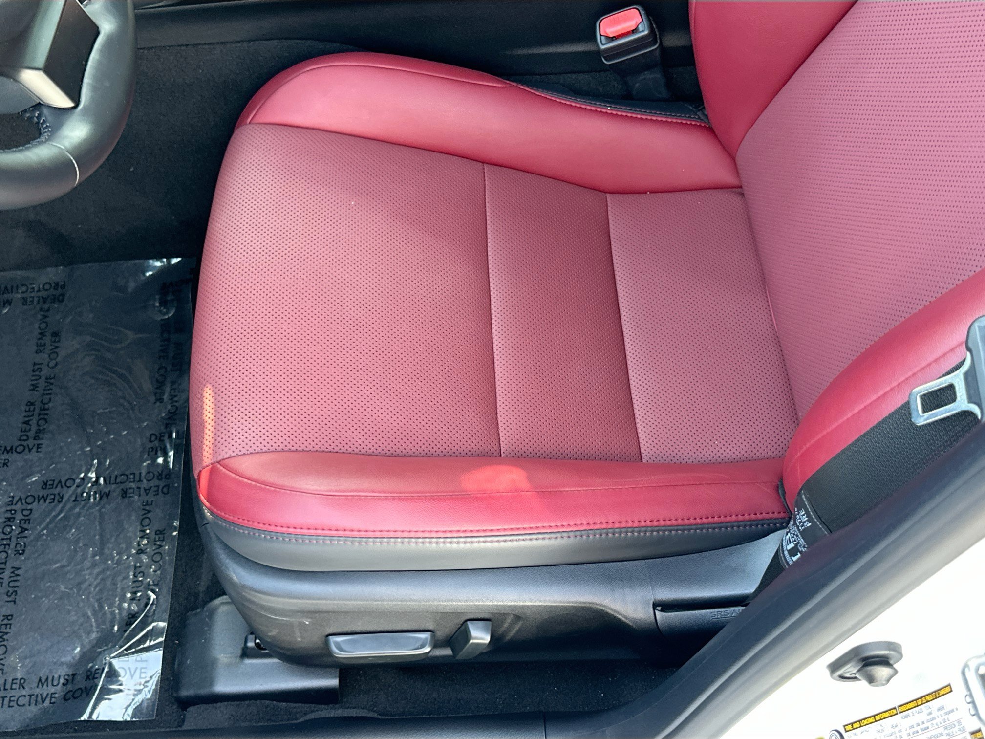 Used 2025 Lexus IS 350 F Sport RWD image 18