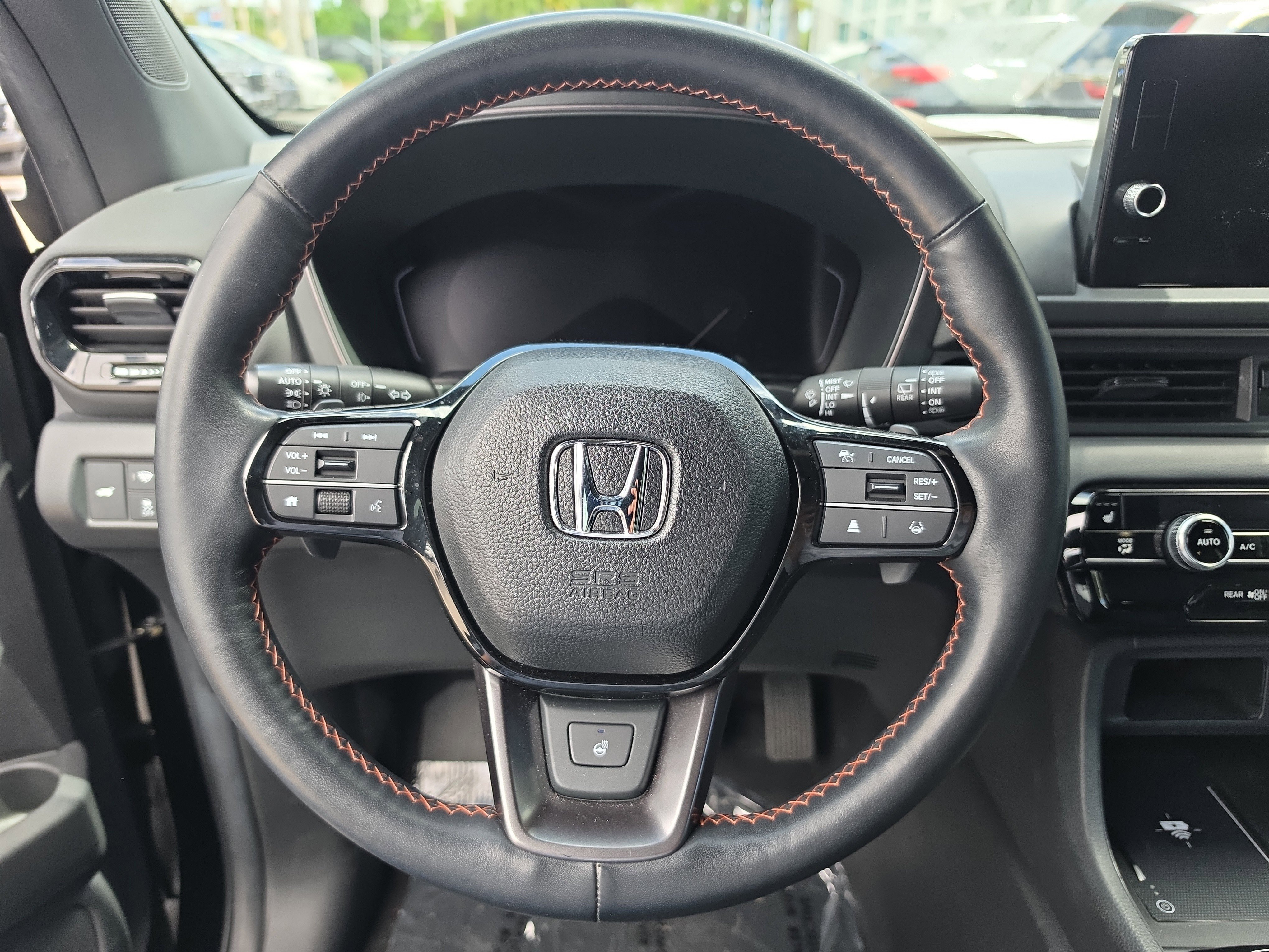 Certified 2023 Honda Pilot TrailSport image 23