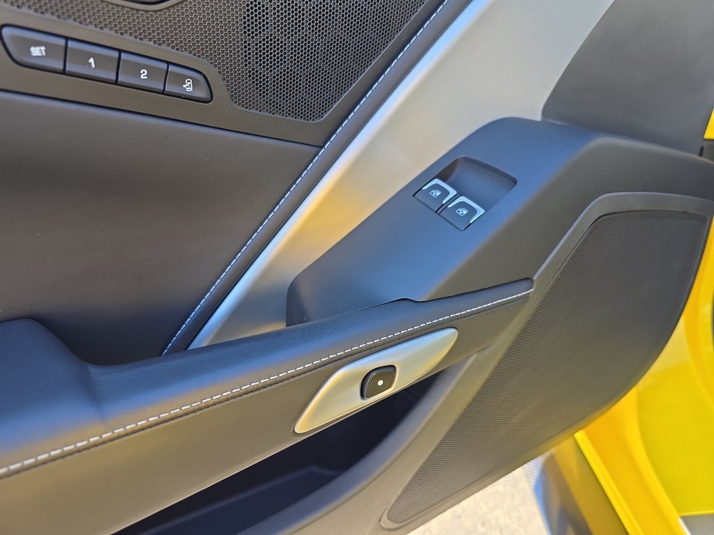 Certified 2017 Chevrolet Corvette Z06 RWD image 12