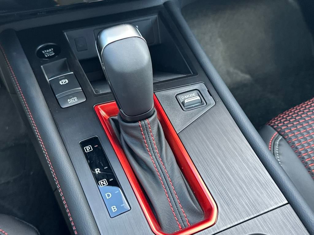 New 2025 Nissan Kicks SR image 23